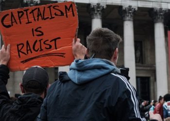 Razzismo contro-evolutivo