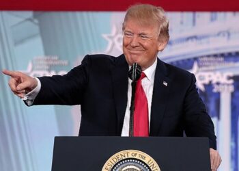 Globalizzazione. L’ufficialità all’attacco