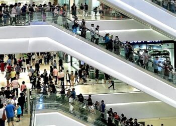 Zombi. La progenie afasica del Capitale