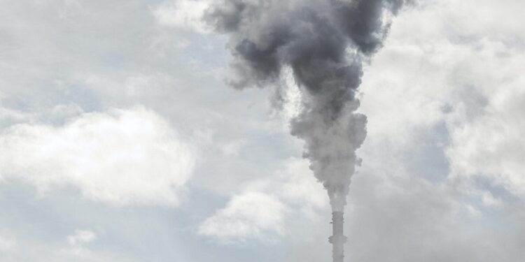 Il nuovo carbone: plastiche e cambiamento climatico