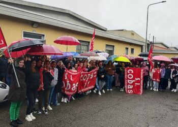 EuroItalia: Cosmeta cambia appalto e le coop non pagano lo stipendio alle lavoratrici