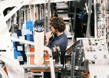 AI SYSTEMS @ WORK. Un ambiente di lavoro psicosociale in evoluzione